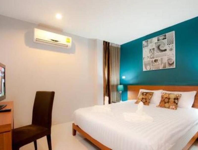 Rama Kata Beach Hotel エクステリア 写真