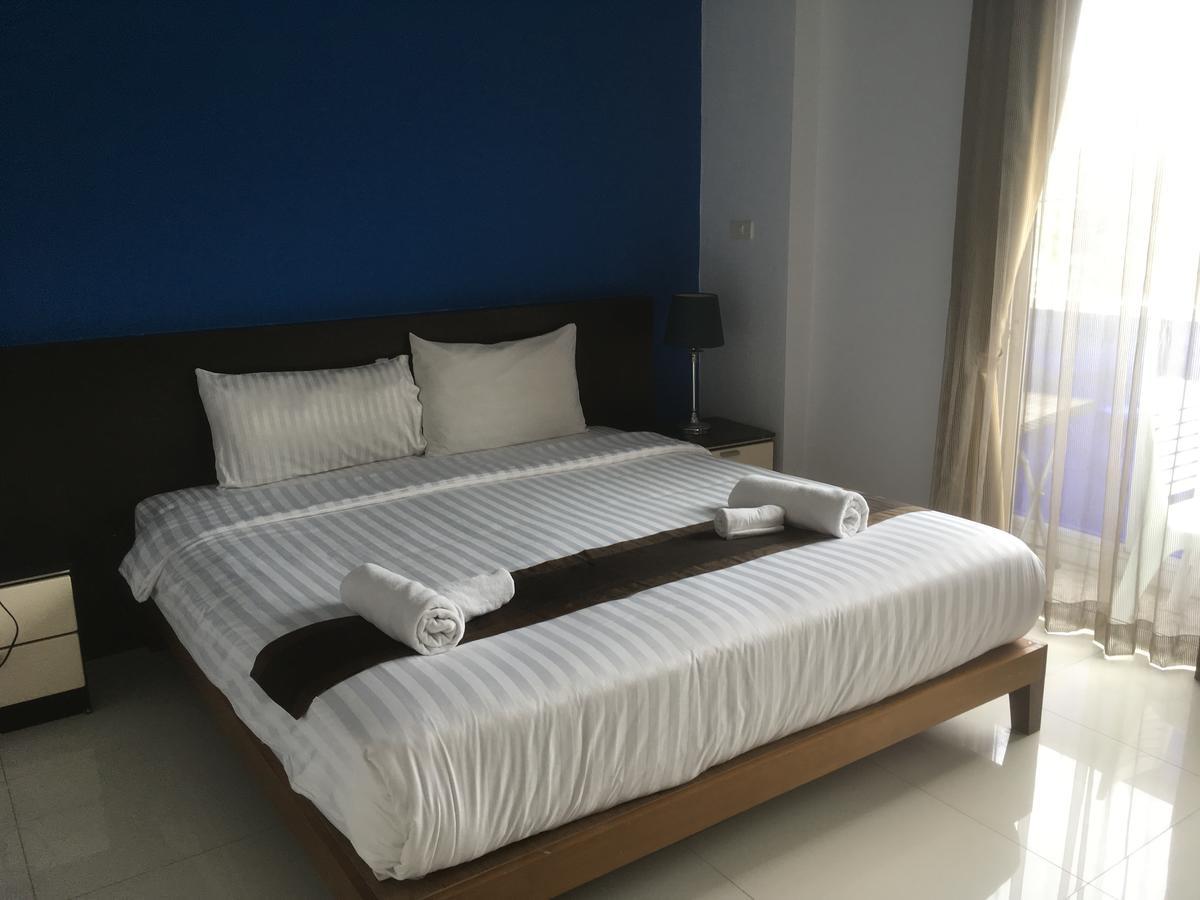 Rama Kata Beach Hotel エクステリア 写真