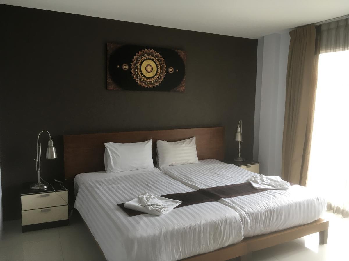 Rama Kata Beach Hotel エクステリア 写真